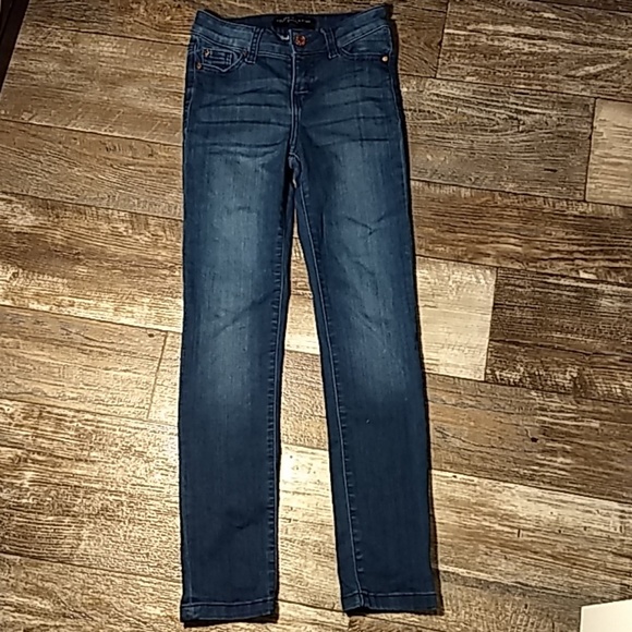 Celebrity Pink Girls Skinny Jeans - Picture 3 of 3